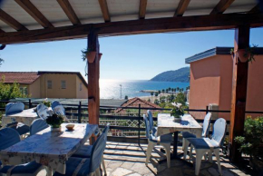 Отель Albergo La Pineta  Marina di Andora